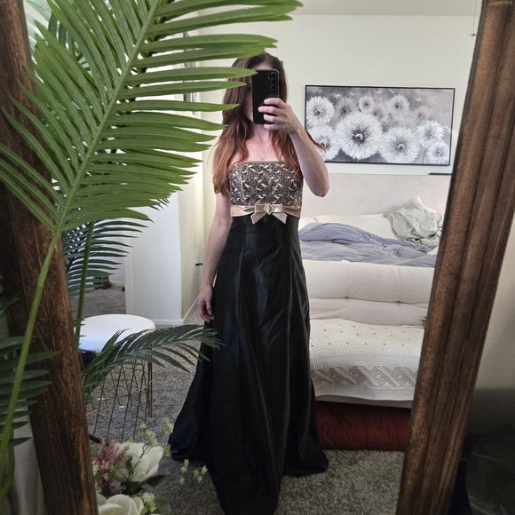 Jessica McClintock Gunne Sax Strapless Black Gown Vintage Size 5 Lace Bodice - Picture 5 of 13